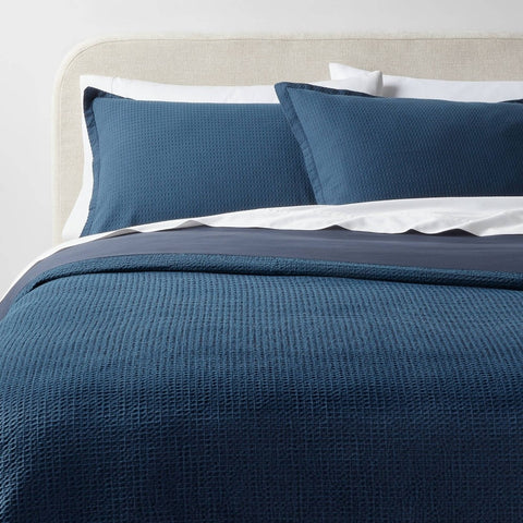 King - Washed Waffle Weave Duvet Cover and Sham Set Navy