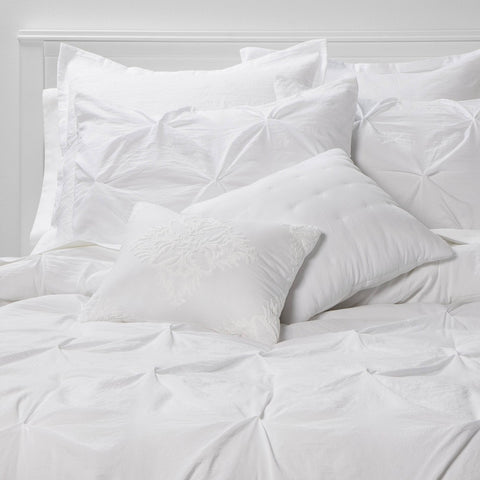 King- Pinch Pleat Comforter Set White - Threshold