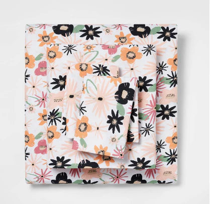 Room Essentials - Full Size - Easy Care Printed Pattern Sheet Set Floral