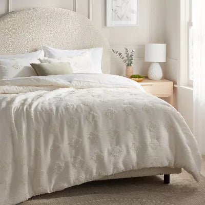 Full/Queen Tufted Diamond Crinkle Comforter and Sham Set Ivory - Threshold™: Recycled Polyester, Jacquard Weave, OEKO-TEX Certified