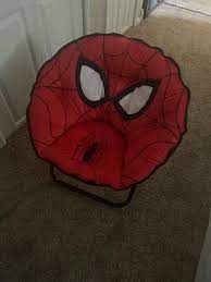 Spiderman Licensed Characters Comfortable Saucer Chair, 27"